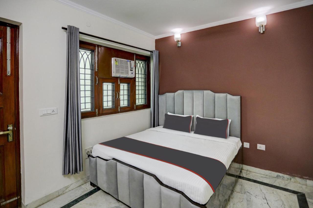 Super Capital O Uk House Residency Hotell Gurgaon Eksteriør bilde