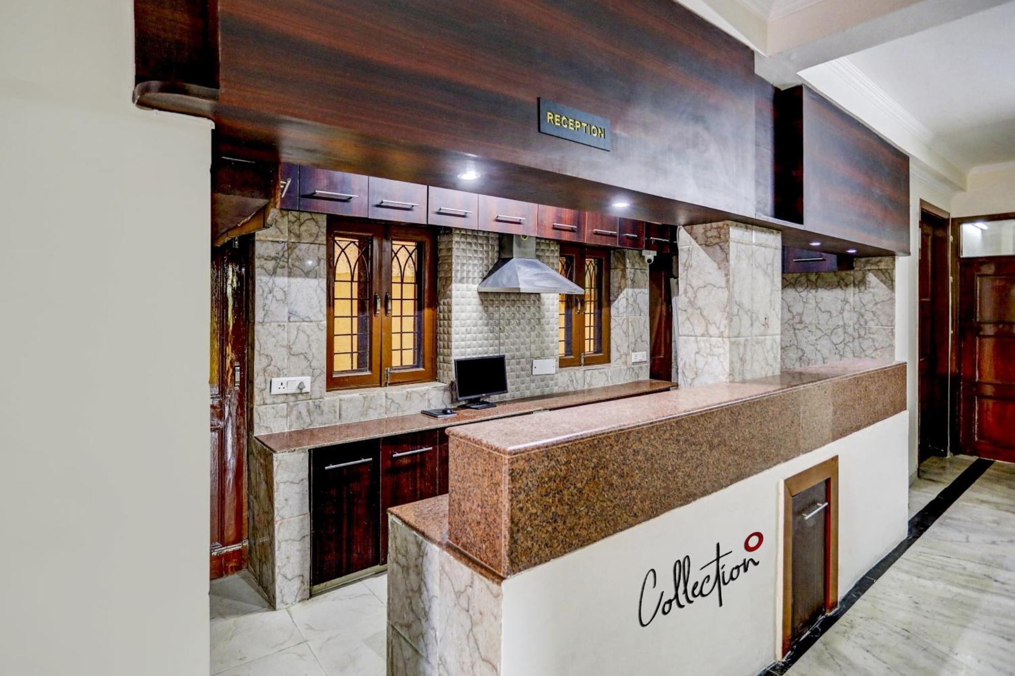 Super Capital O Uk House Residency Hotell Gurgaon Eksteriør bilde